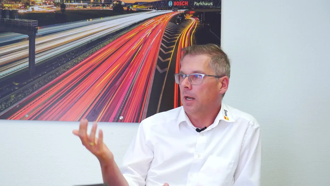 Heiko Schirm, Geschäftsführer der Straßenbaustoffe Stuttgart Vertriebs GmbH, im Interview