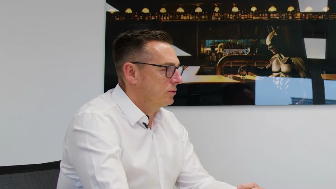 Claus Wenzel, Geschäftsführer der Elektro-Wenzel GmbH, im Interview